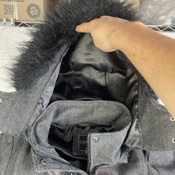 Coogi Coat Women XL Black Faux Fur Removable Hood Parka Jacket Anorak *READ* - Picture 8 of 16